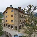 Nogales Hotel Campo (Huesca)