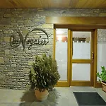 Nogales 3* Campo (Huesca)