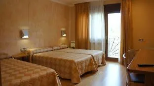 Nogales 3* Campo (Huesca)