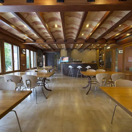 Hotel Nogales Campo (Huesca)