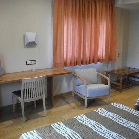 Hotel Nogales Campo (Huesca)