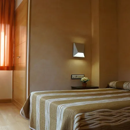 Nogales 3* Campo (Huesca)