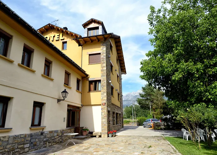 Nogales ホテル 3*