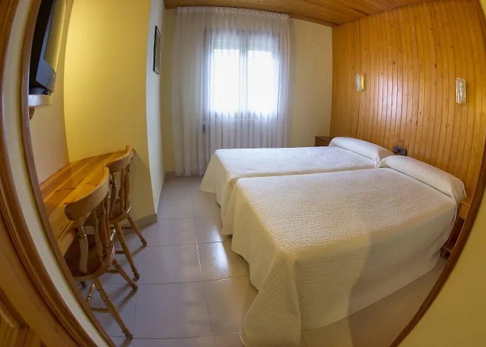 ホテル Nogales 3*