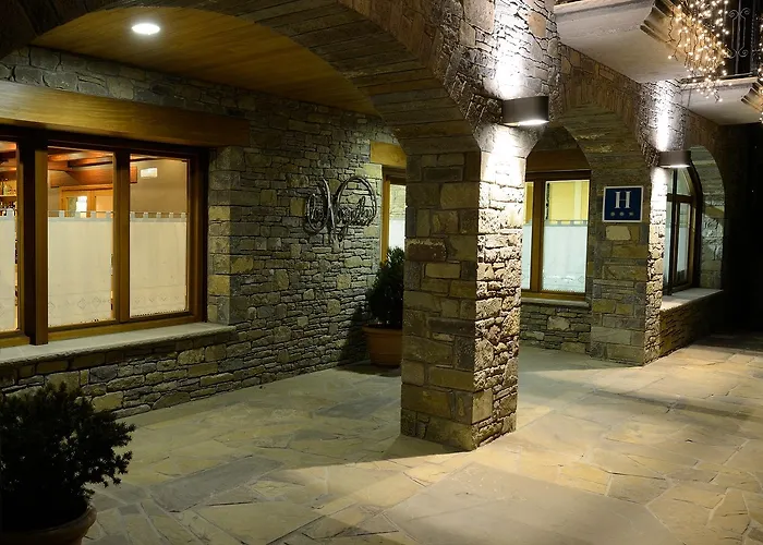 ホテル Nogales 3*